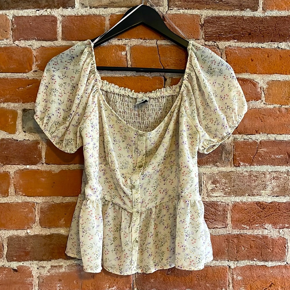 Summer short sleeve blouse